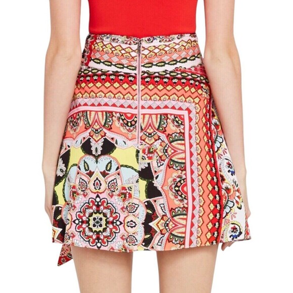 Alice + Olivia Helina Patchwork Floral Mini Skirt Multicolor Front Tie Size 4 - Picture 14 of 14